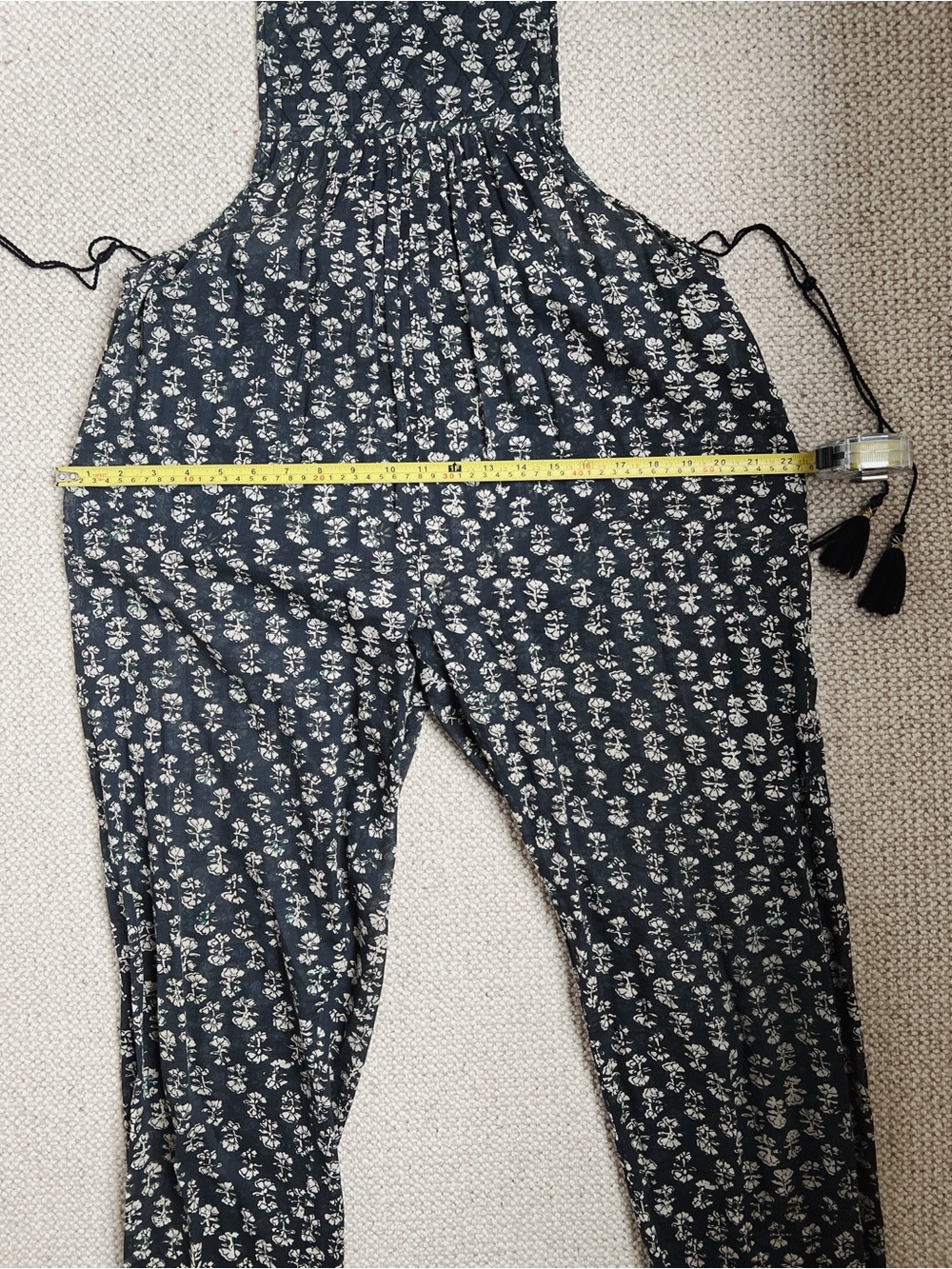Doen Black Floral Shaanti Block-Print Overalls Jumpsuit | Small - Picture 14 of 15